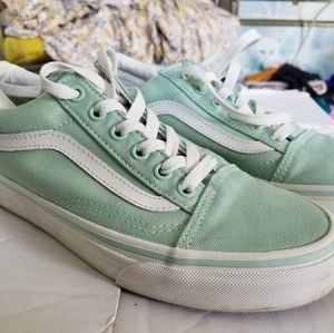 Old Skool Mint Vans